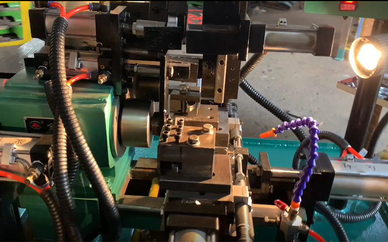 全自動(dòng)儀表機(jī)床視頻