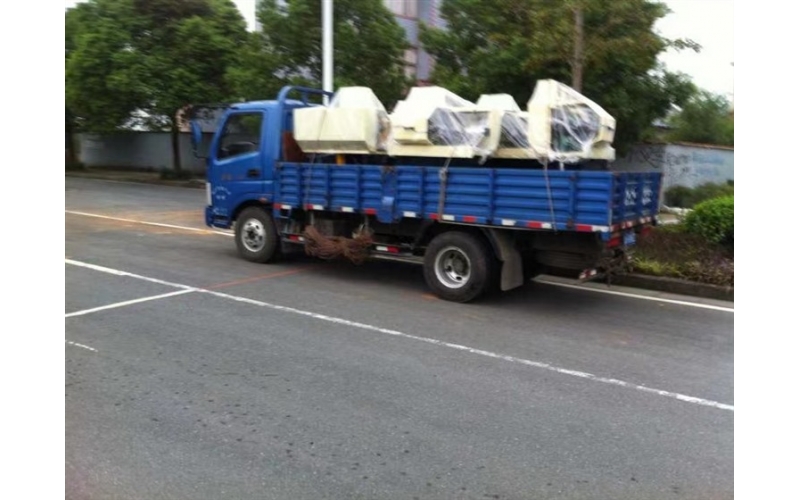 全自動儀表車床遠(yuǎn)銷他鄉(xiāng)